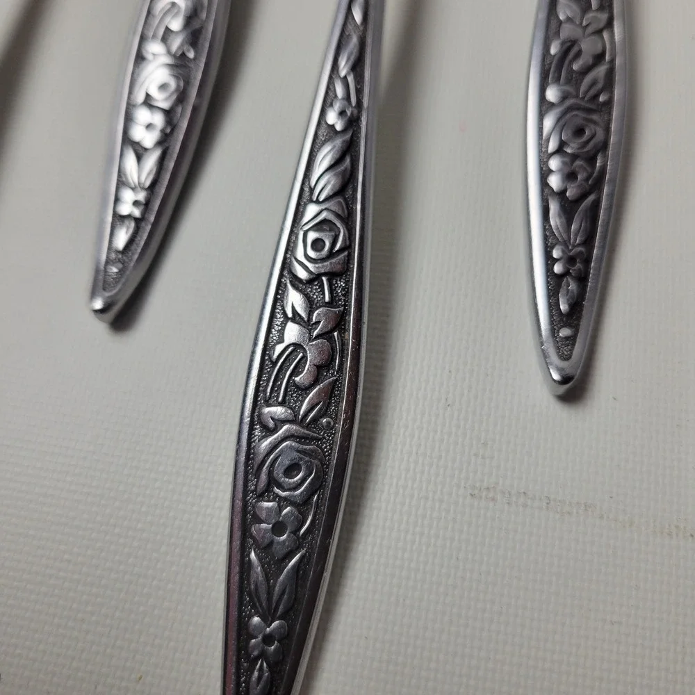 Vtg Ekco Eterna Santiago Stainless Place Soup Spoons Set of 7 Floral Rose Japan